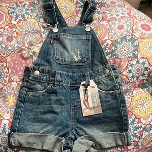 Levi’s kids shortalls